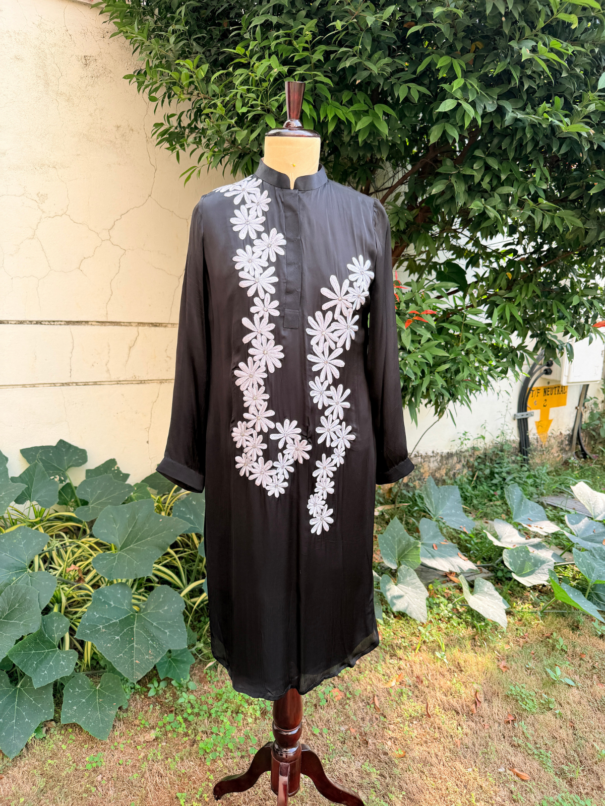 Applique Black Kurti
