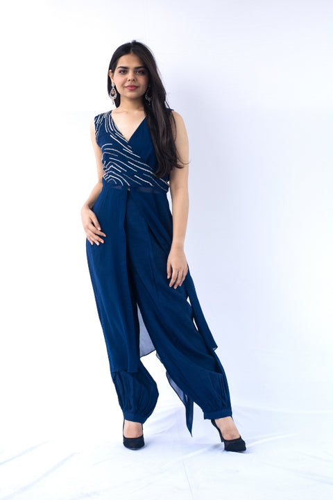 Chavi - Embroidered Front Slit Co-Ord Set